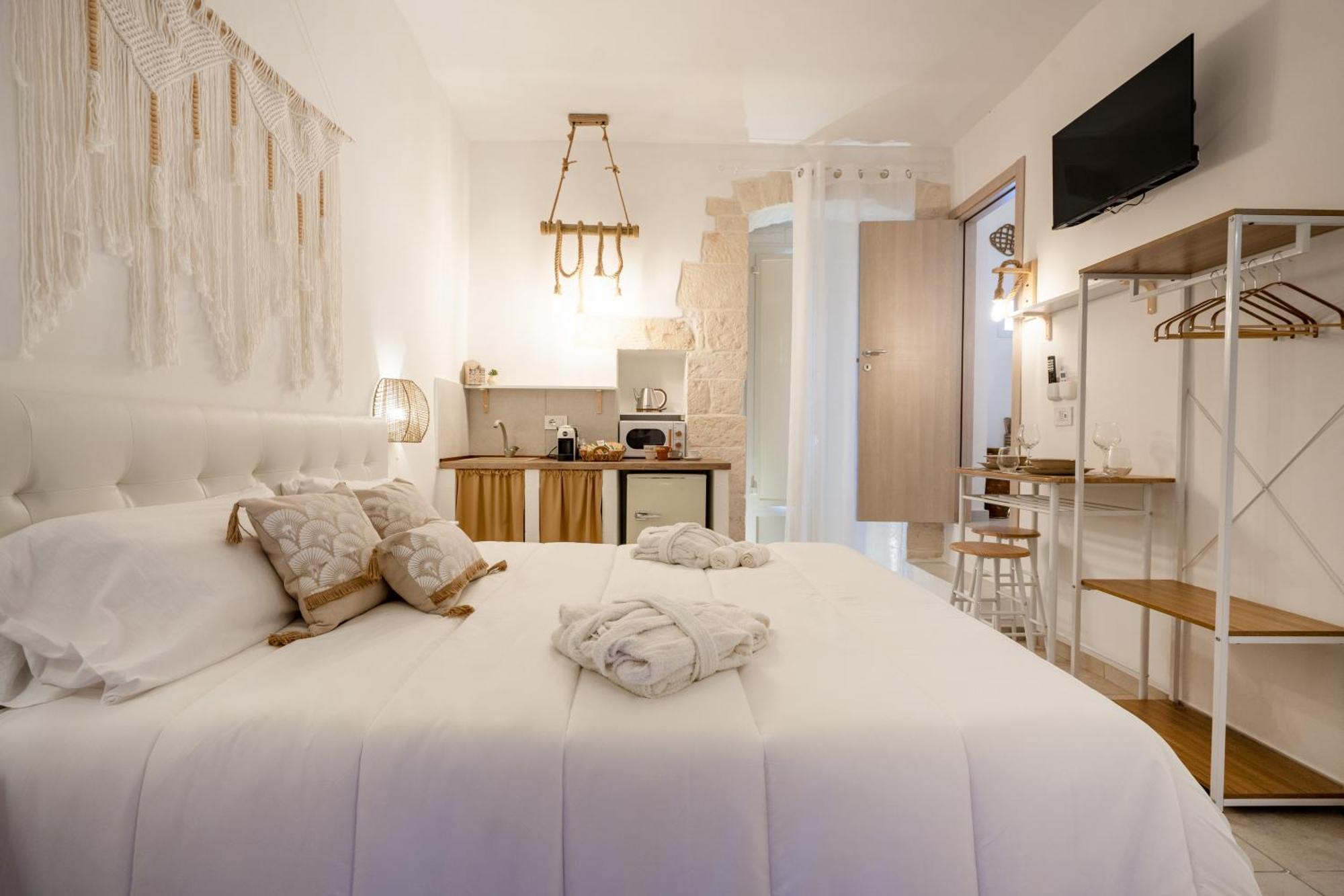 Dimora Giulia Luxury Suite And Room กัสเตลลานา กรอตเต ภายนอก รูปภาพ