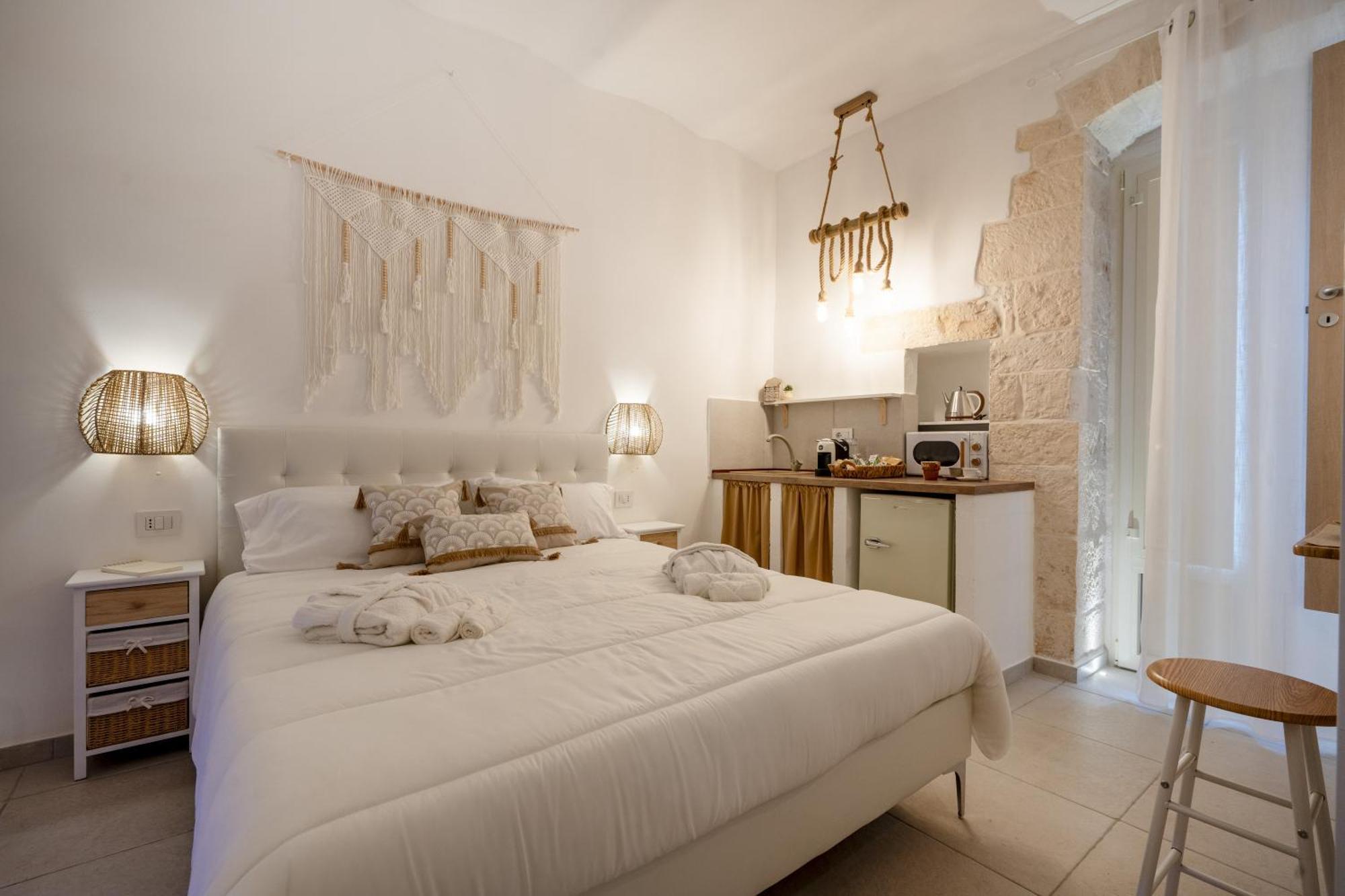 Dimora Giulia Luxury Suite And Room กัสเตลลานา กรอตเต ภายนอก รูปภาพ